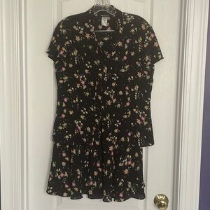Jones New York Black Floral Skirt Set